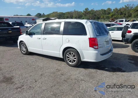 2020 Dodge Grand Caravan Sxt z USA, uszkodzony, nr VIN 2C4RDGCG7LR196557